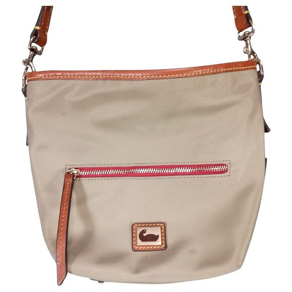 Dooney & Bourke Handbag Small Womens Nylon Shoulder Bag Gold Inner Pockets Purse - Picture 2 of 12